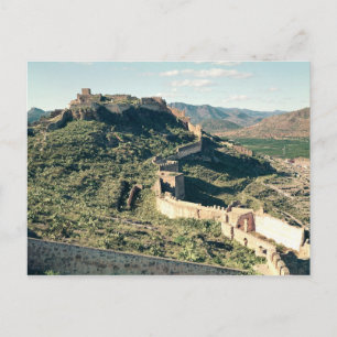 Carte Postale Vue sur le château, 8ème-12ème siècle
