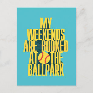 Carte Postale Week-end de softball amusant au terrain de balle