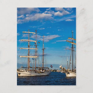 Carte Postale Windjammer sur la voile hanséatique à Rostock