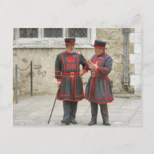 Carte Postale Yeoman Warers en tenue hivernale traditionnelle
