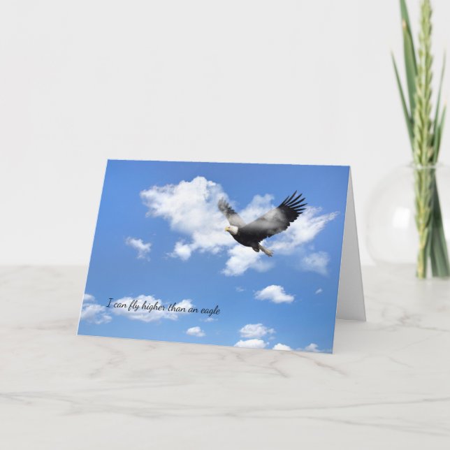 Carte Pygargue à tête blanche volant dans les nuages (Devant)