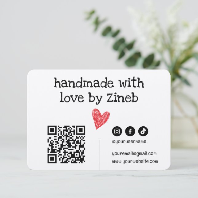 Carte Qr Code fait main avec amour | Noir minimal simple (Debout devant)