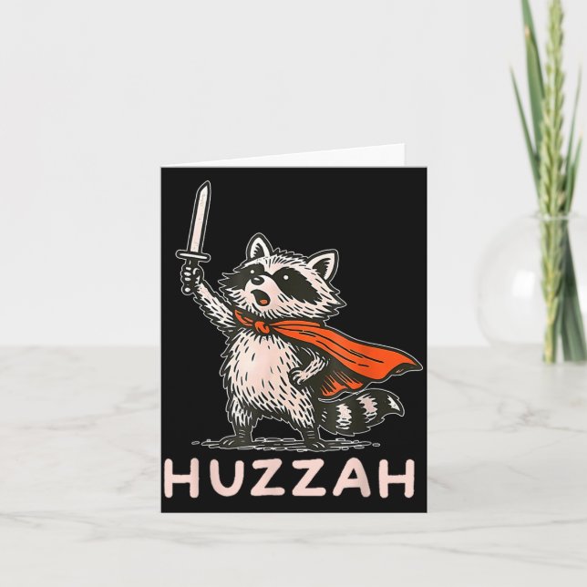 Carte Retro Huzzah Raccoon Knight Funny Sword Meme Quote (Devant)