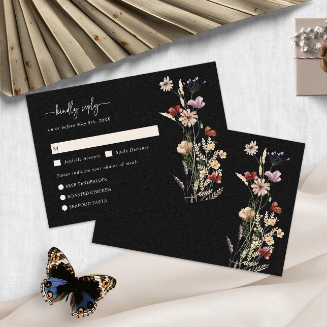 Carte RSVP Boho Fleur sauvage noir (Black Watercolor Wildflower Boho RSVP Card by Painted Paperie
)
