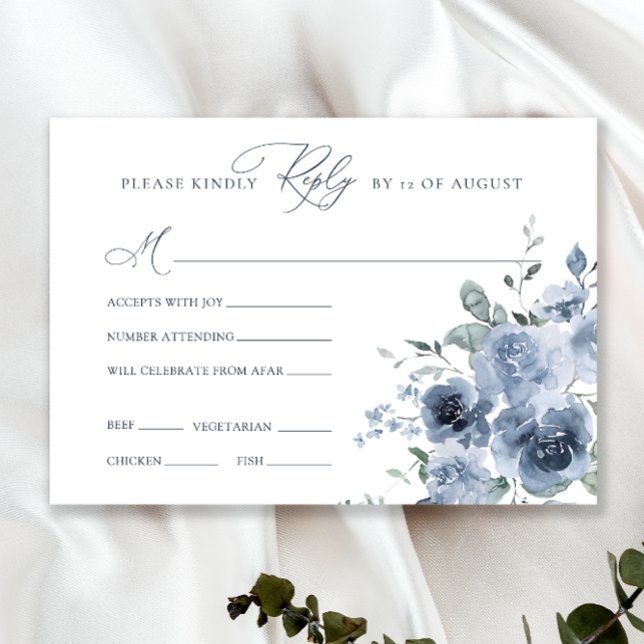 Carte RSVP de mariage floral bleu et blanc (Créateur téléchargé)