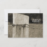 Carte RSVP de mariage rural de ferme après clôture