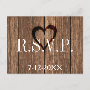 Carte RSVP en bois rustique et en coeur gravé