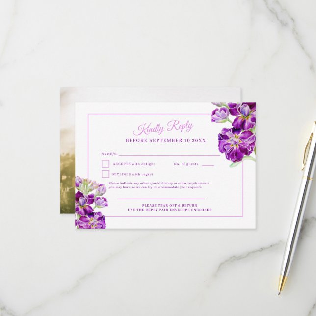 Carte RSVP photo couleur stock violet mariage (Devant/Arrière en situation)