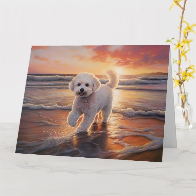 Carte Sandy Paws Bichon Frise Dog sur Beach Sunset (Fleur jaune)