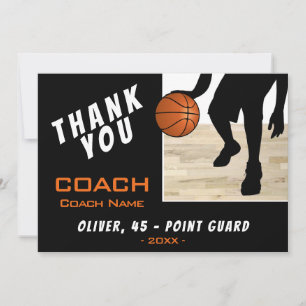 Carte Silhouette du joueur de basket-ball entraîne