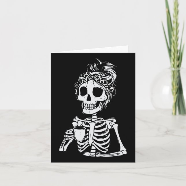 Carte Squelette Boire Café Crâne Drôle Halloween Femme (Devant)
