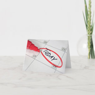 Carte stylet rouge et cercle sur le calendrier