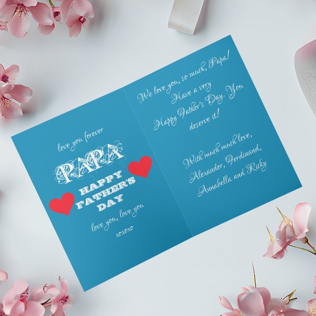 Carte Sweet & Love moderne Bleu Blanc Fête des pères rou (Show him how much the family cares with this Gushy Sweet & Loving Blue & White with Red Hearts Card.)