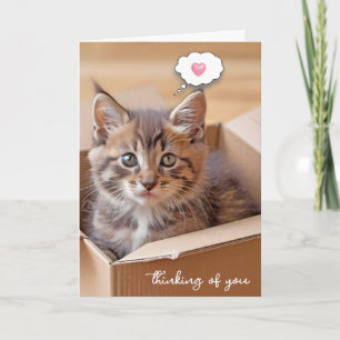 Carte Tabby Kitten dans carton boîte à penser de vous