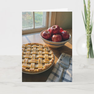 Carte Tarte aux pommes d'anniversaire près d'une fenêtre