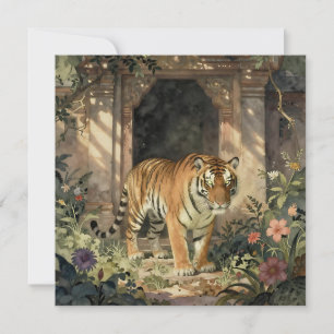 Carte Tigre majestueux marchant à travers les dunes anci
