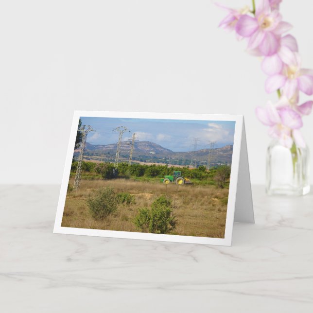 Carte Tracteur vert dans Green Fields, Valence, Espagne (Orchidée)