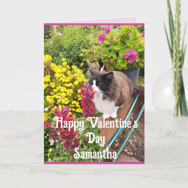Carte Tuxedo Cat Sniffing Flowers Funny Valentines Day (Devant)