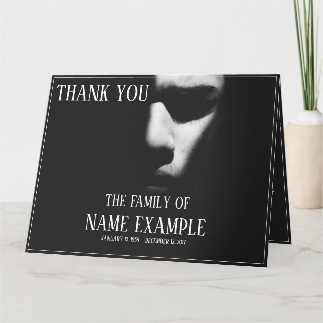 Carte Un visage endormi à mi-ombre (Devant)