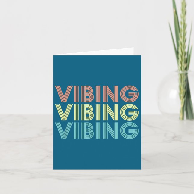 Carte Vibing Shirt. Awesome Feeling, Feel Good Motivatio (Devant)
