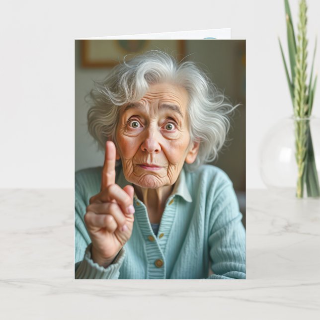 Carte Vielle Dame Sage Pour Anniversaire (Devant)