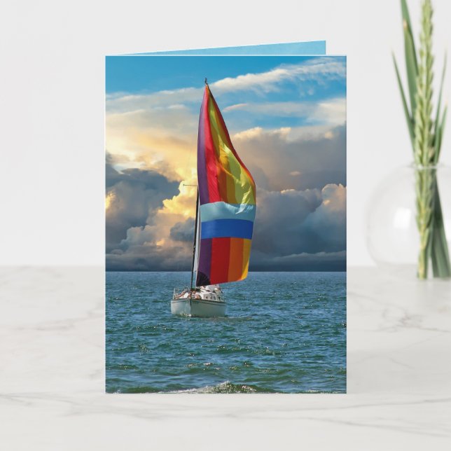 Carte voilier avec spinaker arc-en-ciel sur l'eau (Devant)