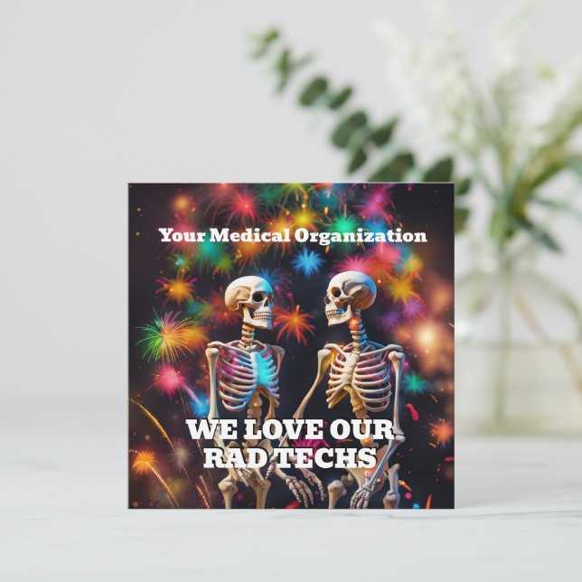 Carte We Love Our Rad Techs with Skeletons Porte - clé M (Debout devant)
