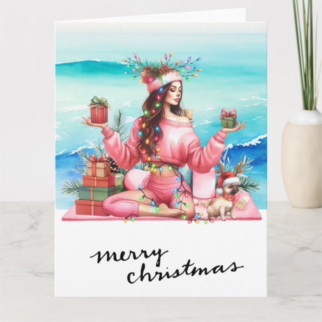 Carte Yoga Woman with Gift at Beach thème de Noël (Devant)