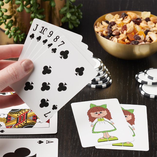 Cartes à jouer avec une poupée fille (Créateur téléchargé)