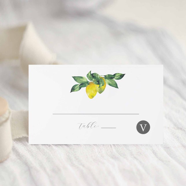 Cartes de mariage Watercolor Lemons (Lemon place cards Italian wedding ideas watercolor art by Victoria Grigaliunas of Do Tell A Belle)