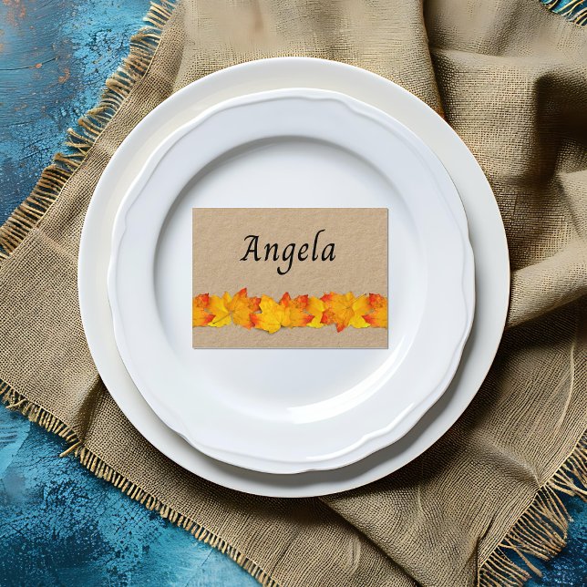 Cartes de place blanches Feuilles tombées (Créateur téléchargé)