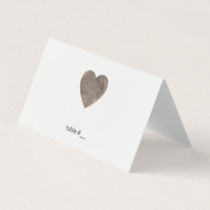 Cartes de place coeur en bois rustique - plié