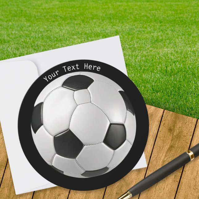Cartes Pour Fêtes Annuelles Balle de Football Ronde Ball Texte Personnalisé Mo (A round postcard with black and white classic soccer ball design and custom text)