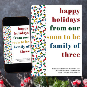Cartes Pour Fêtes Annuelles Bientôt la famille de trois typographies colorées