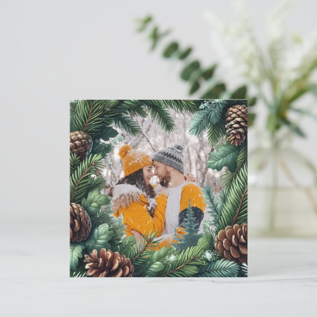 Cartes Pour Fêtes Annuelles Bordure photo à feuillage persistant avec pinecone (Debout devant)