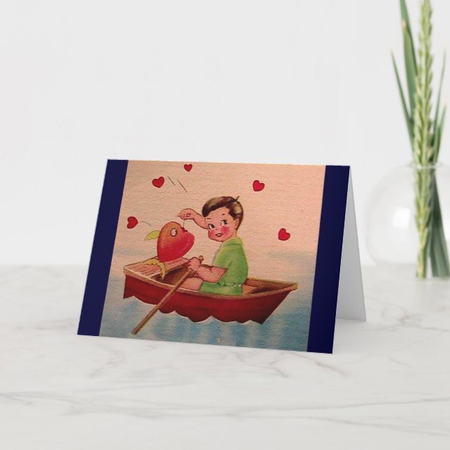 Cartes Pour Fêtes Annuelles Boy Holding Heart in Boat (Devant)
