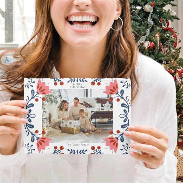 Cartes Pour Fêtes Annuelles Cadre floral élégant Noël Deux photos (Elegant Floral Frame Christmas Two Photo Holiday Cards from Ricaso Add your own photo and text)
