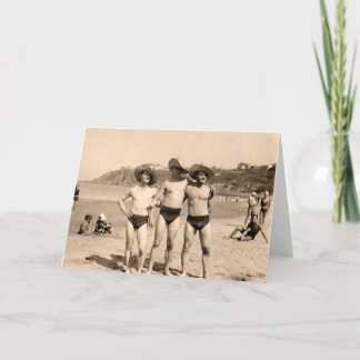 Cartes Pour Fêtes Annuelles Ces casquettes nous incitent-ils à sembler gais ?