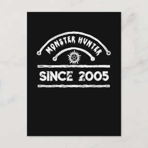 Cartes Pour Fêtes Annuelles Chasseuse de Monstres Typographie en détresse Sigi