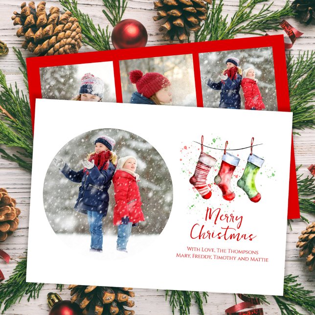 Cartes Pour Fêtes Annuelles Chaussettes de Noël en aquarelle Photo Collage (Merry Christmas holiday photo card with whimsical watercolor stockings. )