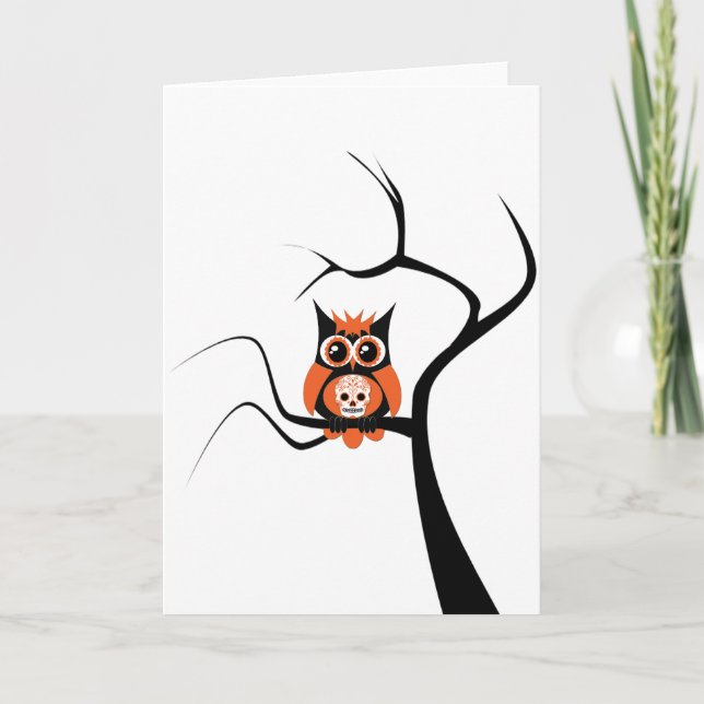 Cartes Pour Fêtes Annuelles Chouette à crâne orange dans l'arbre (Devant)