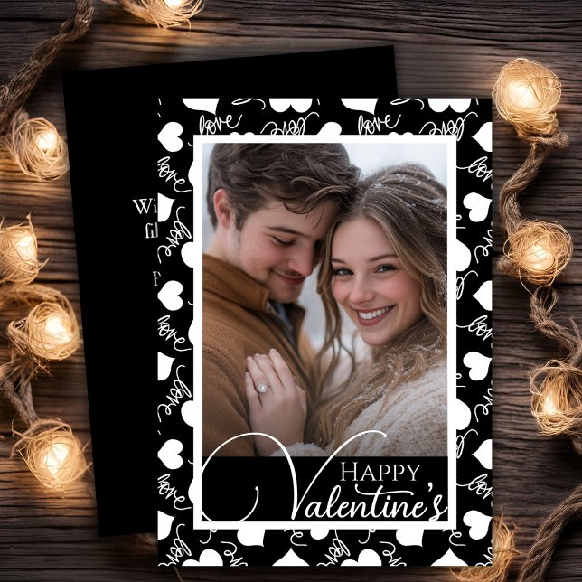 Cartes Pour Fêtes Annuelles Cœurs d'amour noir et blanc Joyeuse Saint-Valentin (Black & White Love Hearts Happy Valentine's Photo Holiday Card)