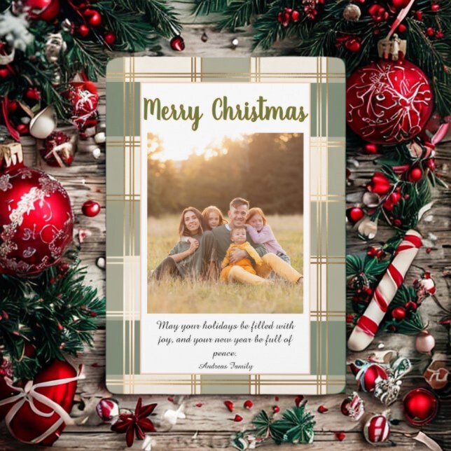 Cartes Pour Fêtes Annuelles Cute Plaid Green Christmas Card with Family Photo (Créateur téléchargé)