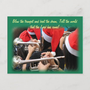 Cartes Pour Fêtes Annuelles Des étudiants à Santa Hats soufflent des trompette