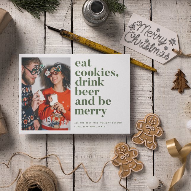 Cartes Pour Fêtes Annuelles Drôle Boire Bière Couple Photo Noël (Christmas Eat Cookies Drink Beer Be Merry Photo Holiday Card)