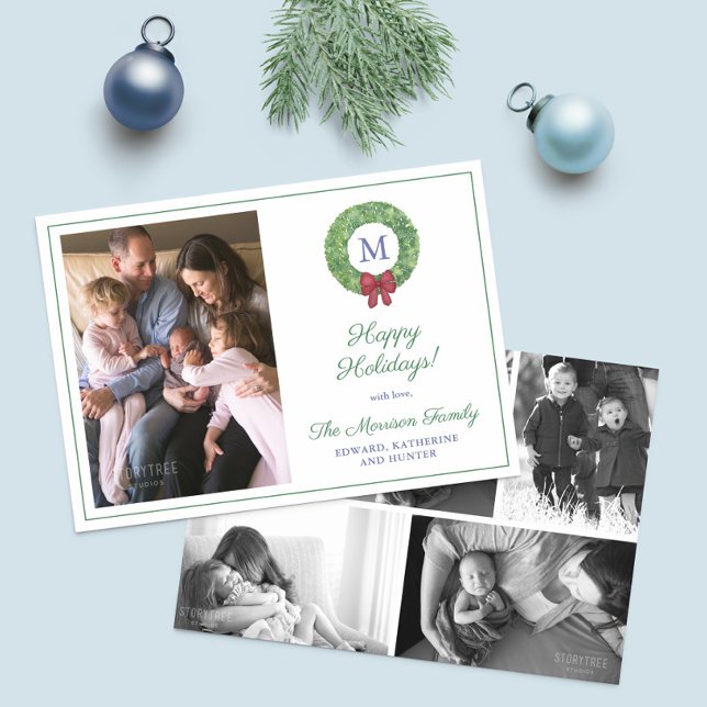 Cartes Pour Fêtes Annuelles Elégant Boxwood Wreath Christmas Photo Collage (Festive wreath with red bow Merry Christmas holiday cards, featuring monogram & family photo collage)
