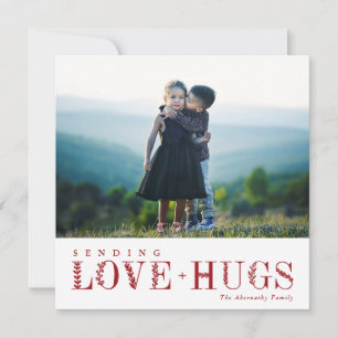 Cartes Pour Fêtes Annuelles Élégante verdure Lettering Love Hugs Rouge Photo