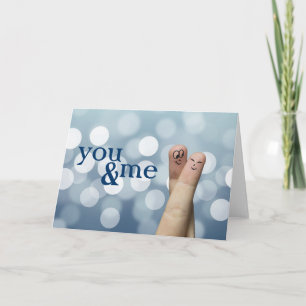Cartes Pour Fêtes Annuelles Étreinte de doigt avec les lumières bleues