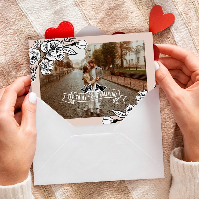 Cartes Pour Fêtes Annuelles Foxy Valentine Cartoon Fox Sketted Florals Photo (Foxy Valentine Cartoon Fox Sketched Florals Photo Holiday Card)