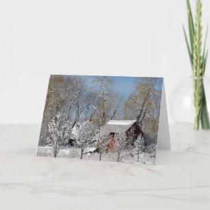Cartes Pour Fêtes Annuelles Grange rouge dans la neige